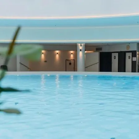 Διαμέρισμα Hanza Tower 19 & Pool & Jacuzzi & Sauna Στσέτσιν